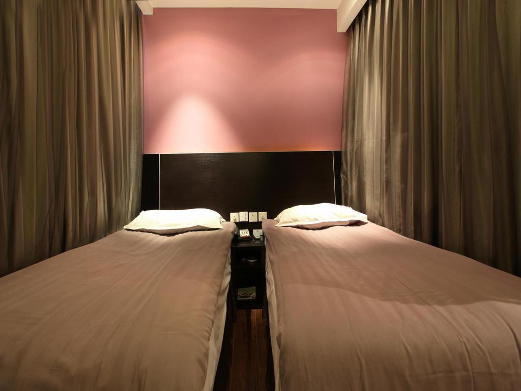 Fx Hotel Beijing Capital International Airport Rum bild